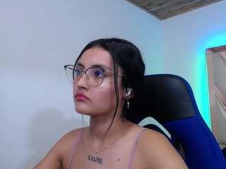  antonellasweetlittle chat room