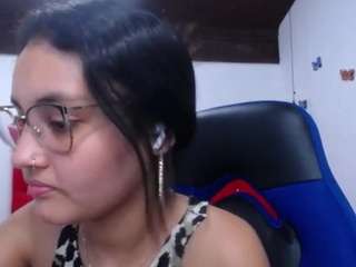 antonellasweetlittle webcam