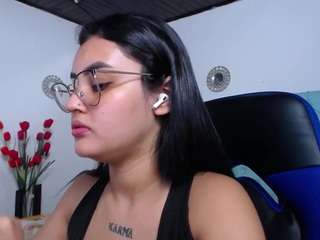 antonellasweetlittle webcam