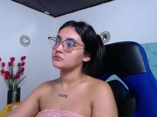 antonellasweetlittle webcam