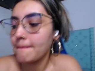 antonellasweetlittle webcam
