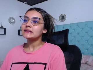 antonellasweetlittle webcam
