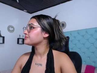 antonellasweetlittle webcam