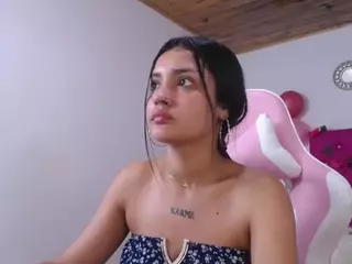 AntonellaSweetlittle's Live Sex Cam Show