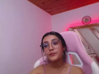Kathe-Mills235's Live Sex Cam Show