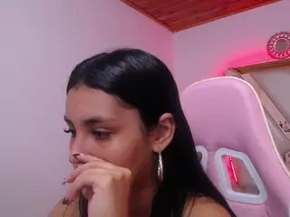 Kathe-Mills235's Live Sex Cam Show
