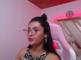 Kathe-Mills235's Live Sex Cam Show