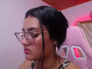 Kathe-Mills235's Live Sex Cam Show
