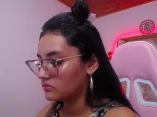 Kathe-Mills235's Live Sex Cam Show