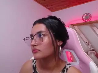 Kathe-Mills235's Live Sex Cam Show
