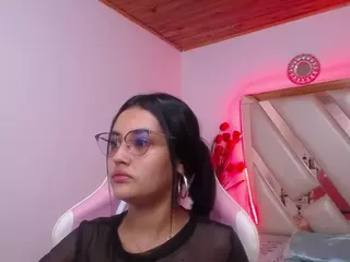 Kathe-Mills235's Live Sex Cam Show