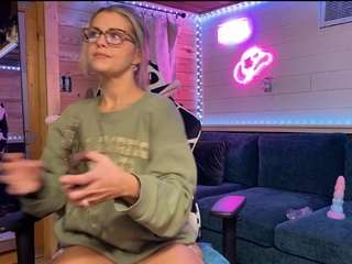 backitupwrennd Live Webcam on CamSoda