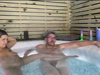  backitupwrennd chat room