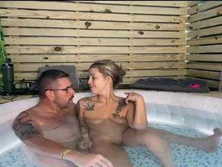 backitupwrennd Live Webcam on CamSoda