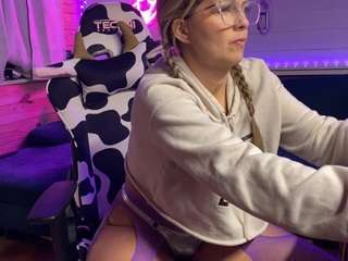 backitupwrennd Live Webcam on CamSoda