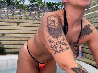 backitupwrennd Live Webcam on CamSoda