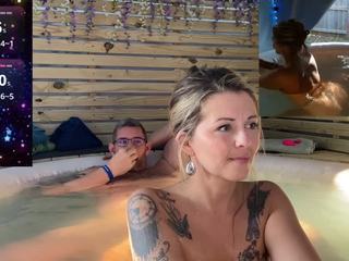 backitupwrennd Live Webcam on CamSoda