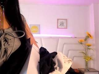 evangeelin-hills Live Webcam on CamSoda
