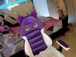 jisselth-fox1 Live Webcam on CamSoda