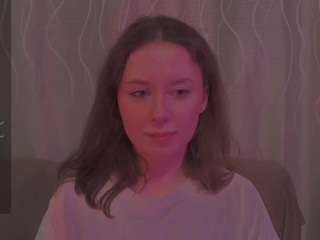 kira-m webcam model