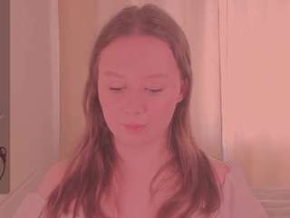kira-m live webcam show