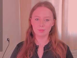 kira-m live webcam show
