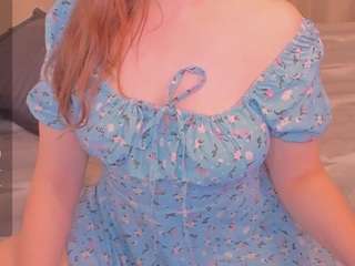 kira-m live cam preview