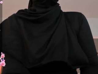 nashi-ra's CamSoda show and profile