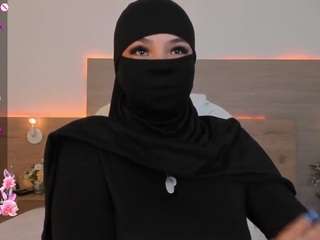 nashi-ra's CamSoda show and profile