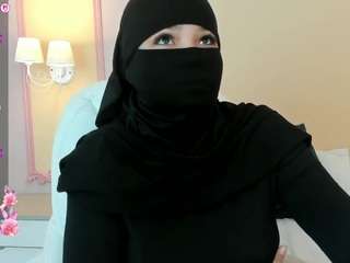 هذا النموذج مباشر الآن. nashi-ra