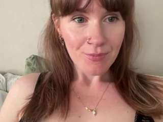 naughty-rosie live cam preview