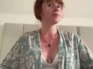 naughty-rosie's Live Sex Cam Show