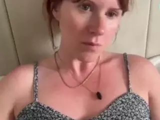 naughty-rosie's Live Sex Cam Show