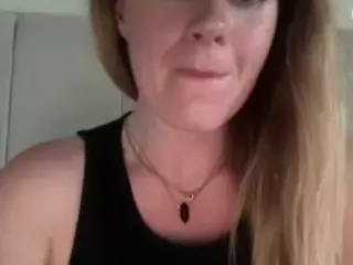 naughty-rosie's Live Sex Cam Show