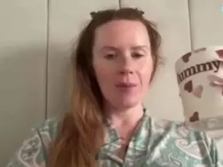 naughty-rosie's Live Sex Cam Show