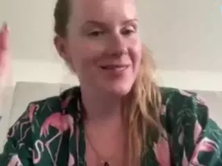 naughty-rosie's Live Sex Cam Show