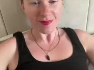 naughty-rosie's Live Sex Cam Show