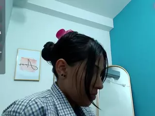 yourcuteneighbourr's Live Sex Cam Show