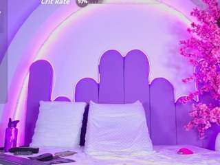 AuraRoss live webcam show