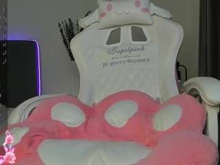 elliediaz
