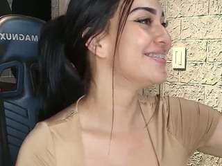 hiinaatahyuga Live Webcam on CamSoda