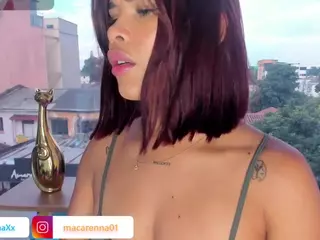 macarenna1's Live Sex Cam Show