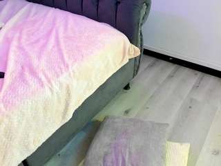 mady-madison from CamSoda is Freechat