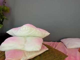 mady-madison Live Webcam on CamSoda