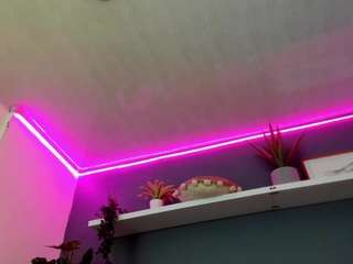 le modèle mady-madison est en webcam porno dans un show sur le site camsoda, il possède les tags suivants: anal,shaved,nipple piercings,normal,oil,orgasm,privateshow,pussy,red hair,sexy,shaved pussy,nature,skinny,slave,smoking,spank,submissive,tattoos,teen-18,young-adult