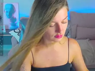 PuffyLips's Live Sex Cam Show