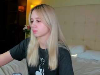 valerie-woods from CamSoda is Freechat