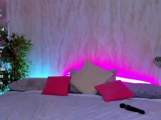 valerie-woods Live Webcam on CamSoda