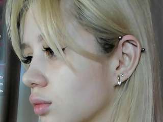 valerie-woods live cam profile