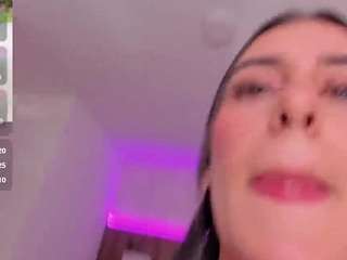 karlaa-james's live room